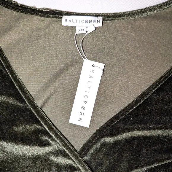 NWT Baltic Born | Katelyn Dark Olive Green Velvet Maxi Wrap Dress | Size XXL - Picture 6 of 15